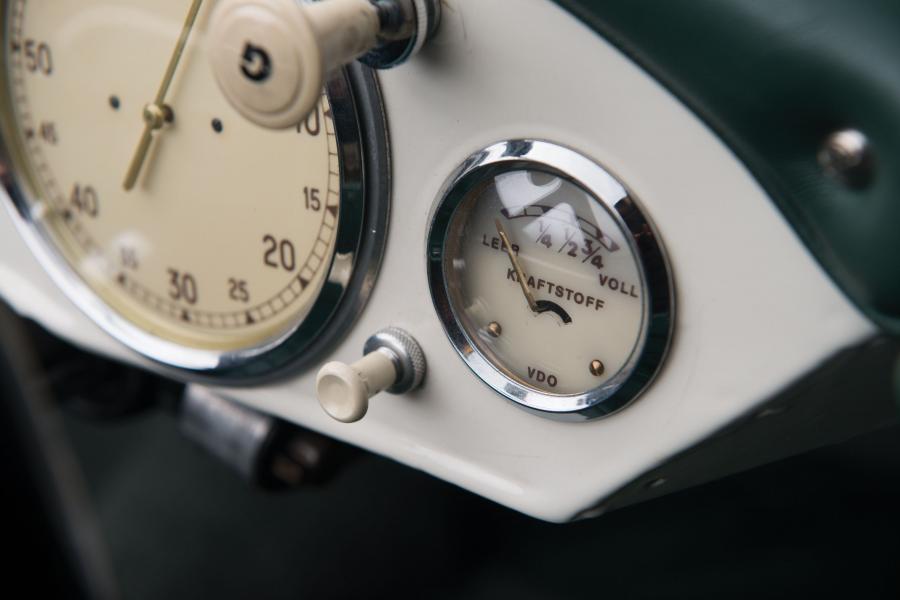 Панель приборов Frazer Nash-BMW 328 (#854.27) 1939 года  (фото 22 из 30)